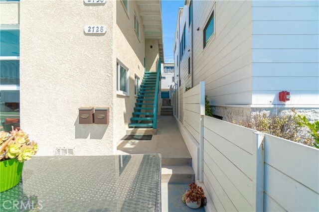 Foto del edificio - 2728 Hermosa Ave