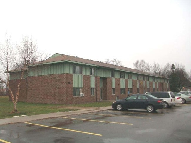 Building Photo - Silverwood Apartments