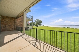 Building Photo - 1846 Signal Ridge Pl