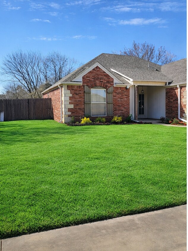 Foto del edificio - 2533 N Trafalger Dr