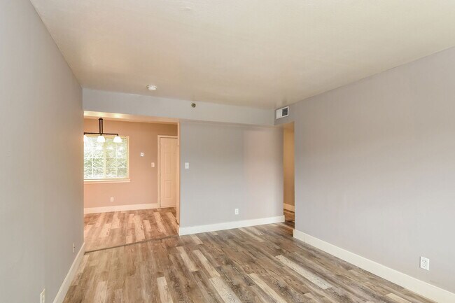 Foto del edificio - 641 Powder Springs St