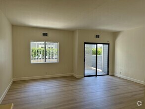 Building Photo - 3760 Florida St