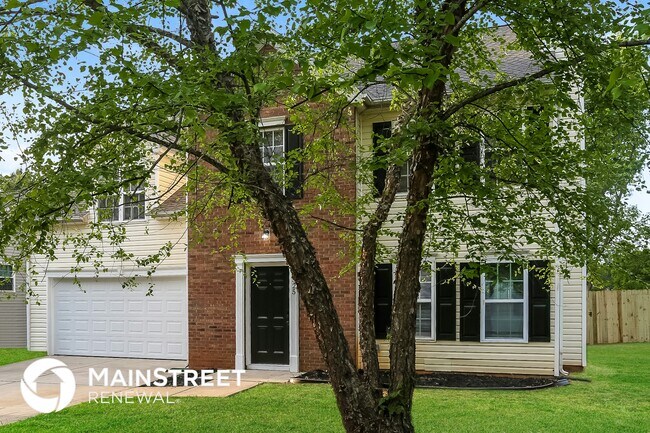 Building Photo - 5525 Kiev Dr