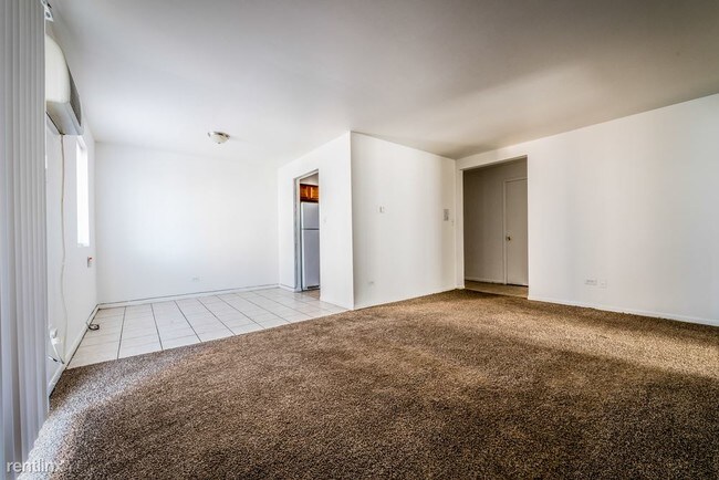 Building Photo - 2 br, 1 bath Apartment - 1677 State St