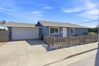 Building Photo - 426 Swift St