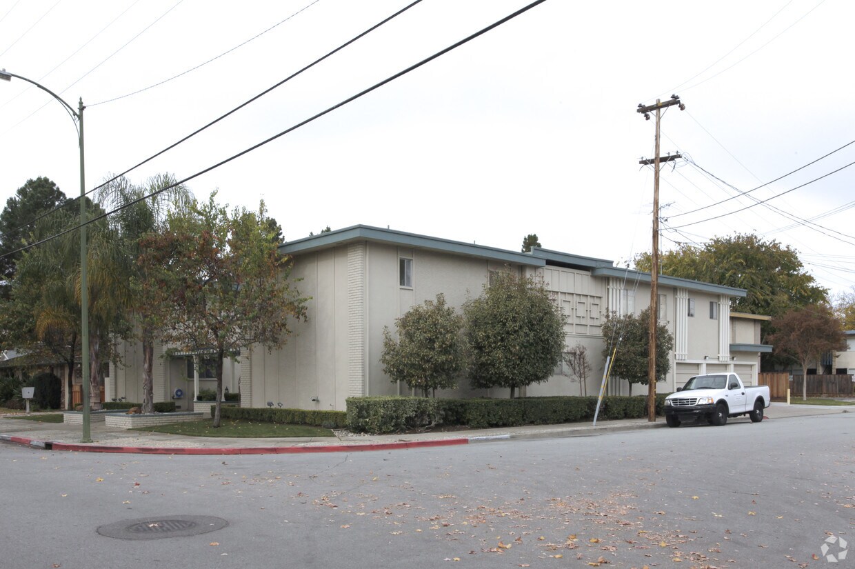 Foto del edificio - 1567 Alta Glen Dr