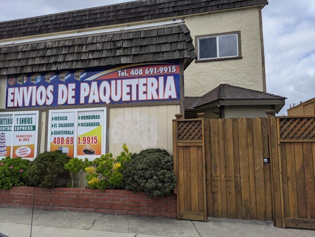 Foto del edificio - 910 Oakland Rd