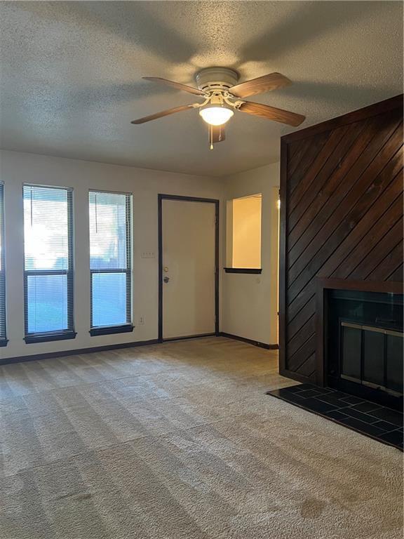 Foto del edificio - 569 Ayrshire Way