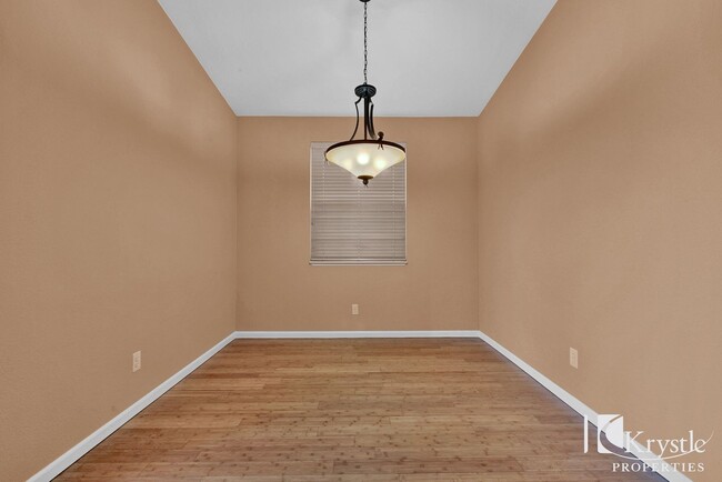 Building Photo - Single story home in American Canyon