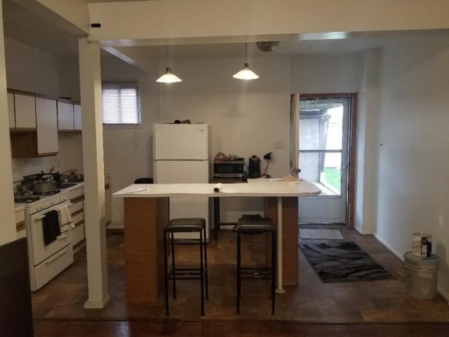 Building Photo - 1602 Church St