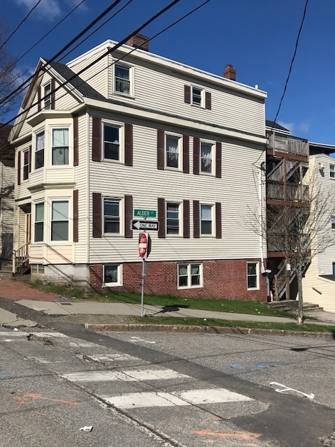 Building Photo - 361 Cumberland Ave