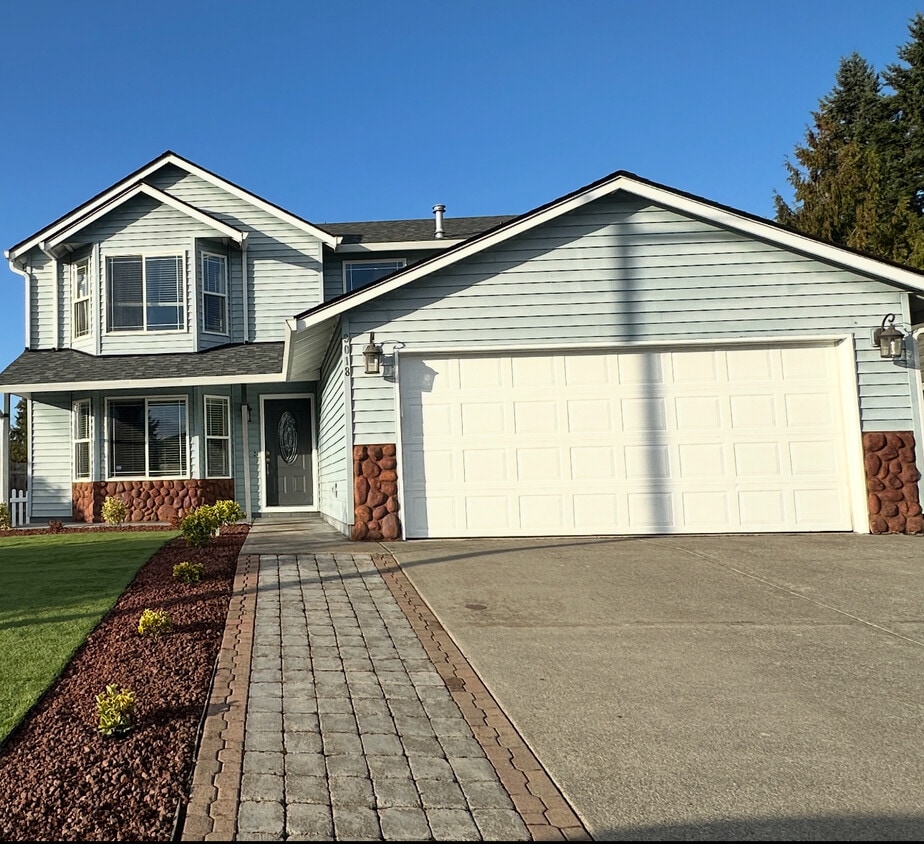 Foto principal - 9018 NE 92nd St