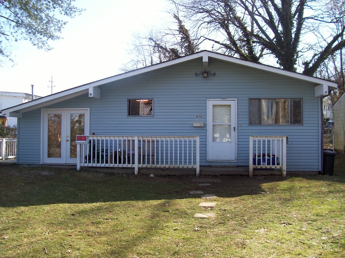 Foto principal - 430 N Roosevelt St