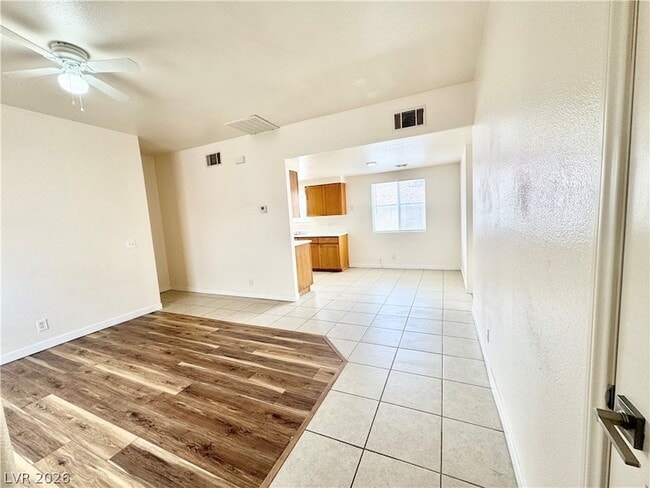Building Photo - 1827 E Calvada Blvd S