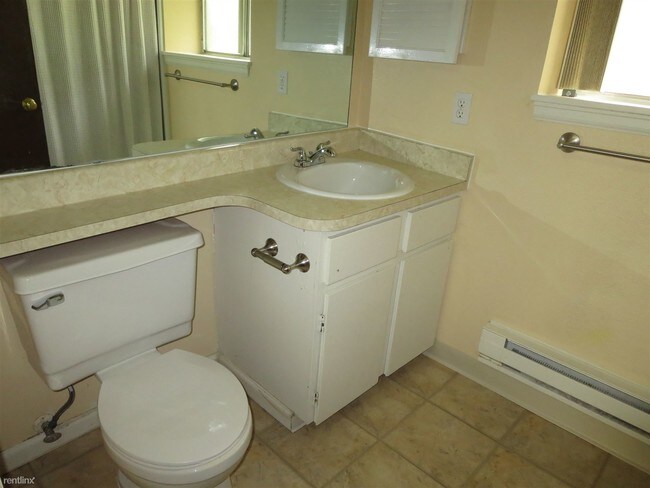 Building Photo - 4 br, 2 bath House - 2491 Ridge Drive