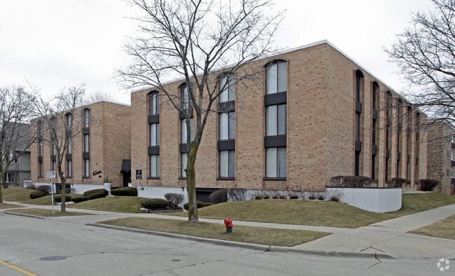 Building Photo - Candlelite Apartments