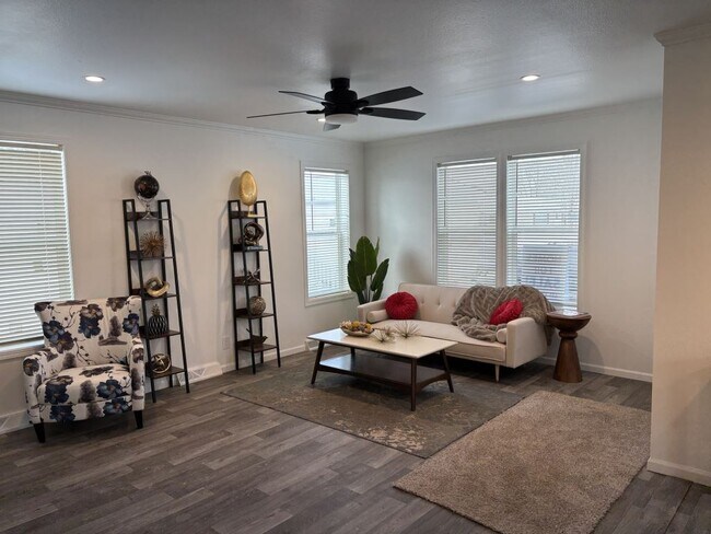 Foto del edificio - 16 Cimarron