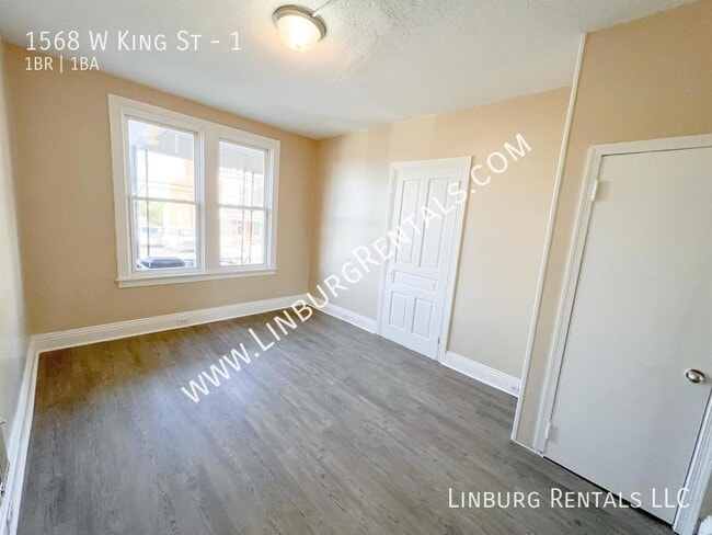 Building Photo - 1568 W King St