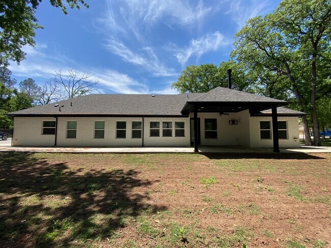 Foto del edificio - 501 Monna Ct