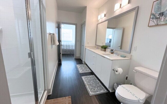 Foto del edificio - 14000 Gardner Dr