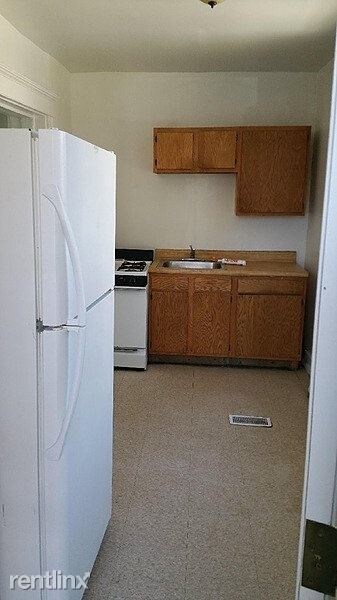 Building Photo - 3 br, 1 bath Apartment - 2504 Linden Avenue 2