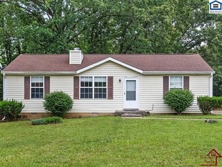 Building Photo - 1907 Roan Dr