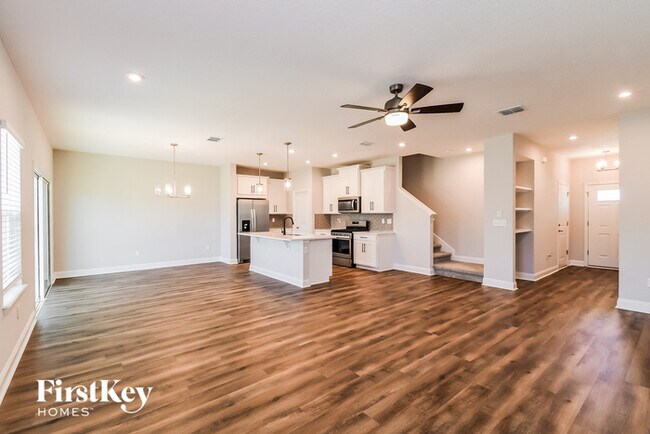 Building Photo - 12160 Abberley Cir
