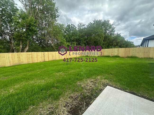 Building Photo - Brand New 3 Bedroom Home!