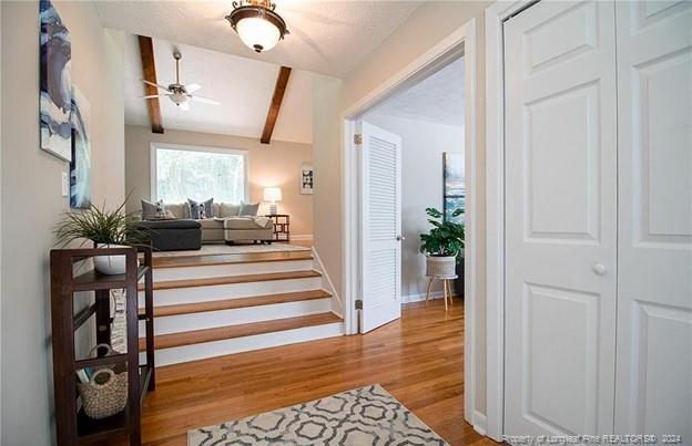 Foto principal - 816 Azalea Dr
