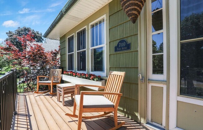 Building Photo - Beautiful 3 Bedroom 2 Bath Allendale Home ...