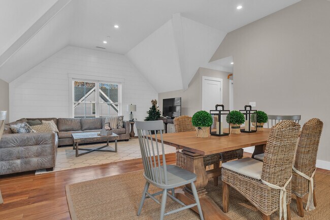 Foto del edificio - 41 Cottage Rd
