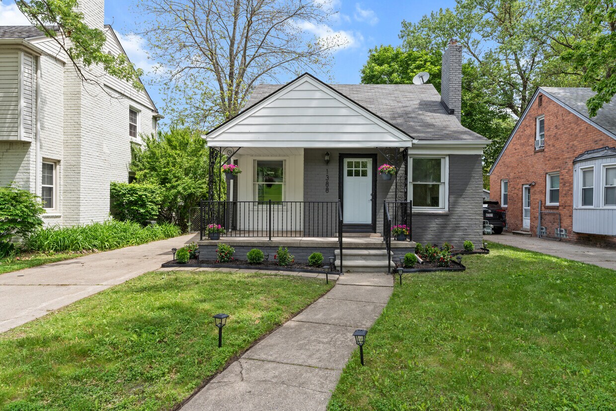 Foto principal - 1388 Vernier Rd
