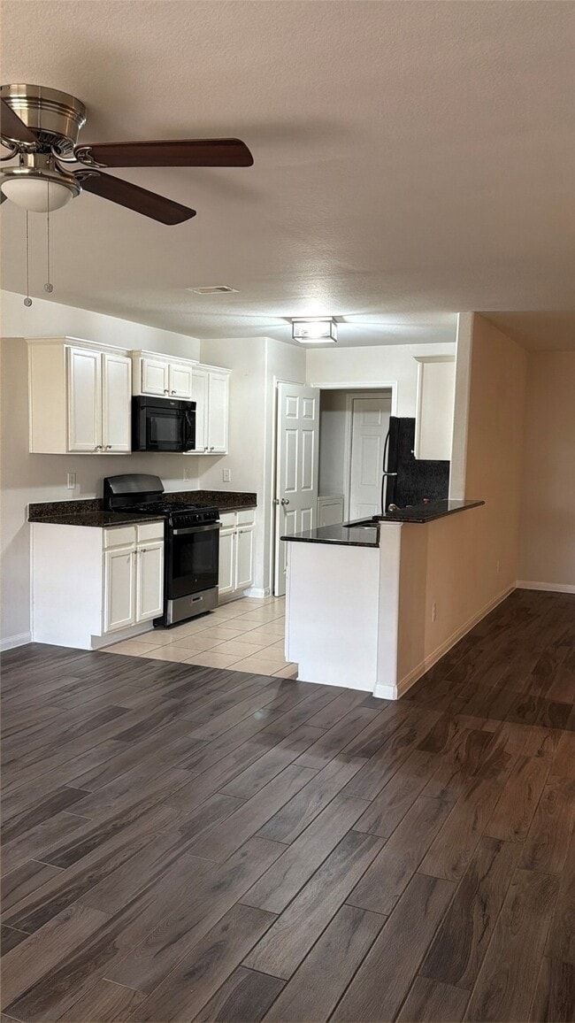 Building Photo - 9919 Opal Rock Dr