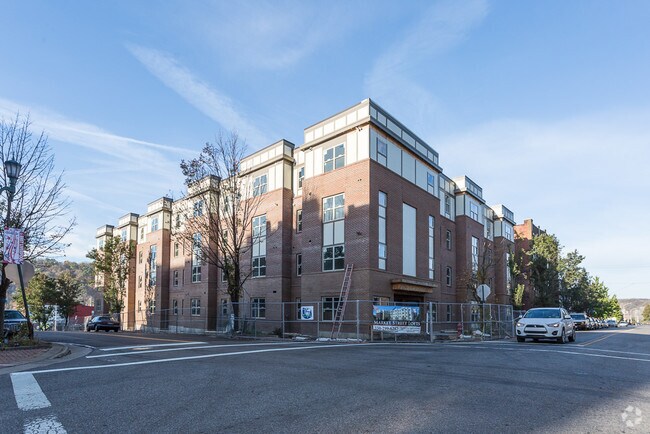 Building Photo - Market Street Lofts