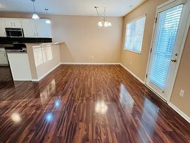 Foto del edificio - 1798 N 177th Plaza