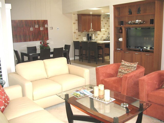 Foto del edificio - 579 S Sierra Ave