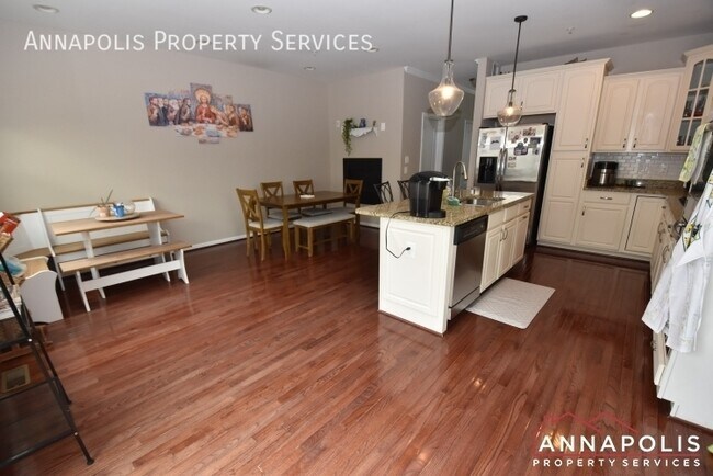 Foto del edificio - 2550 Cherry Tree Rd