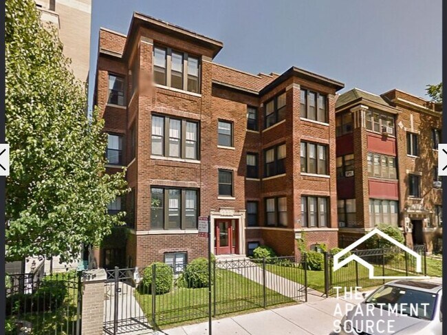 Photo - 3709 N Wilton Ave Apartment