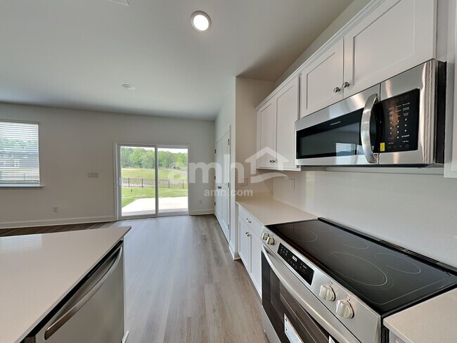 Foto del edificio - 1007 Guildcrest Ct