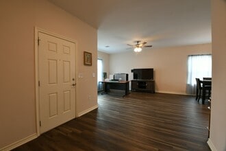 Building Photo - 5817 Gaston