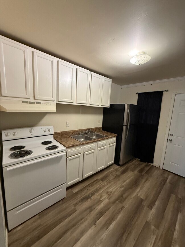 Foto del edificio - 2112 14th Ave N