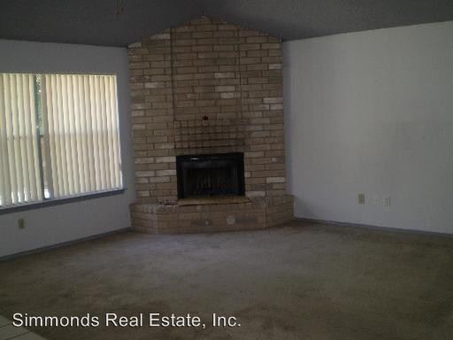 Building Photo - 3 br, 2 bath House - 1045 Midwell Court
