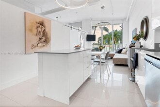 Building Photo - 3029 NE 188th St