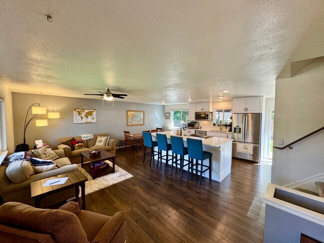 Foto del edificio - 5841 W 108th Ave