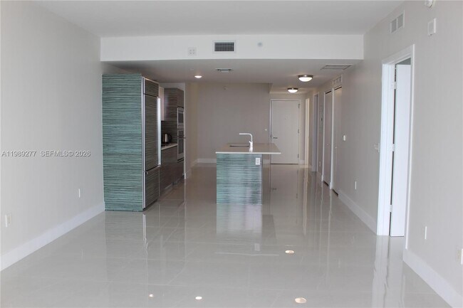 Foto del edificio - 460 NE 28th St