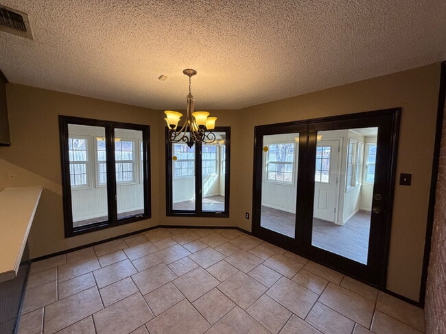 Building Photo - Spacious Home Located Within Few Blocks Of Schools & Close Access To Spur 327 & S. Loop 289!