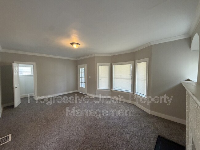 Building Photo - 3346 E 134th St