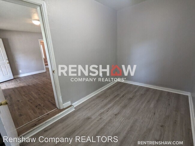 Foto del edificio - 4 br, 1 bath House - 3372 Buchanan Ave