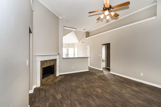 Building Photo - 5566 Brook Shade Ln