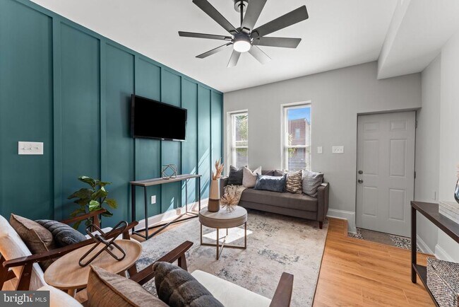 Foto del edificio - 1724 N Milton Ave